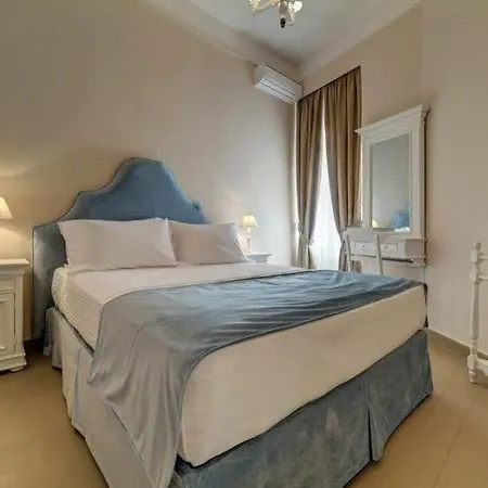 & Art Hotel 3*